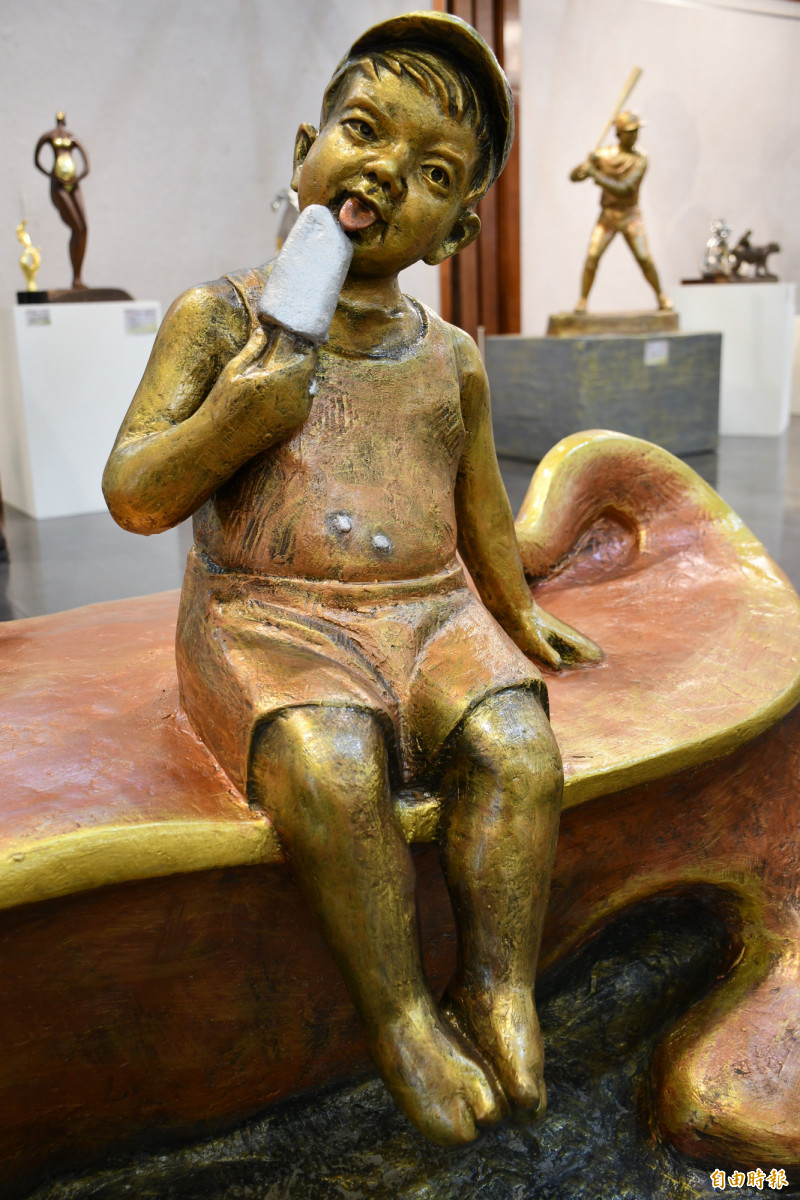 充滿童趣的作品。（記者湯世名攝）