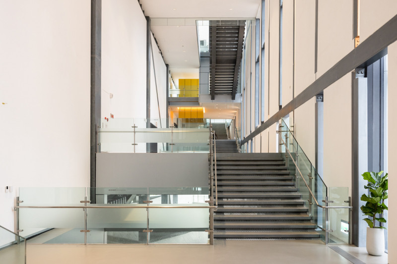 新美館室內空間遠比一般美術館還要挑高許多，將帶給觀眾觀展新體驗。（新美館提供）