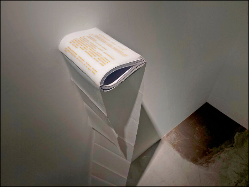 《絮語 8》（莊馨怡，2025）。