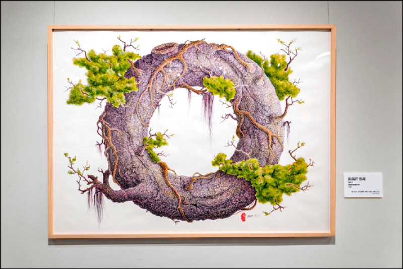 謝浩正〈圓滿的靈魂〉，複合媒材，油性鋼珠筆，壓克力、無酸水彩紙，110 X 150公分，2019。（台北市藝文推廣處提供）