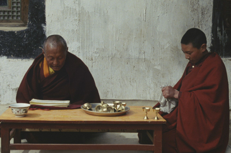 者藏族電影大師萬瑪才旦所著《靜靜的嘛呢石》電影劇照。（台北市文化局提供）