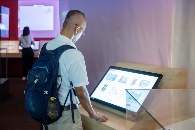 現場互動體驗可仔細欣賞陳澄波在外奔波，持續寄回許多給家人的書信。（台史博提供）