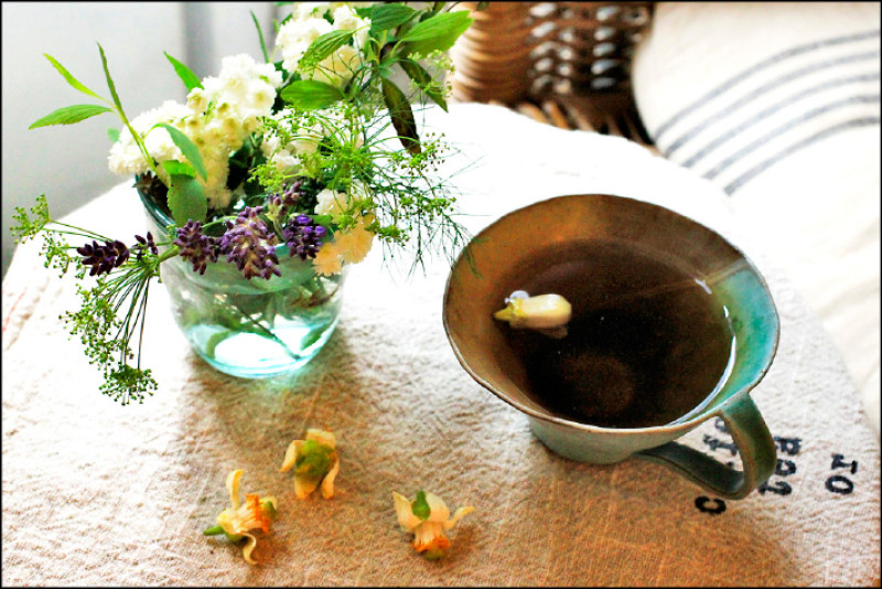 淡雅的柚子花香，讓茶湯顯得立體。