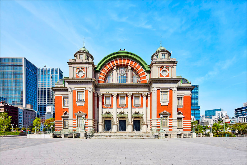 具文藝復興風格的大阪市中央公會堂，是日本國家指定重要文化財，文化部將在此百年古蹟展現台灣藝術家擁抱科技與藝術的對話。（文化部提供）