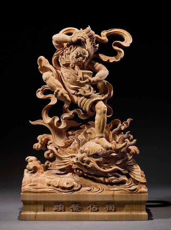 蔡德太作品《獨佔鰲頭》線條飄逸暢達，姿態動感，肌理與顏色變化表現傳神，氣韻生動。（台南市觀旅局提供）