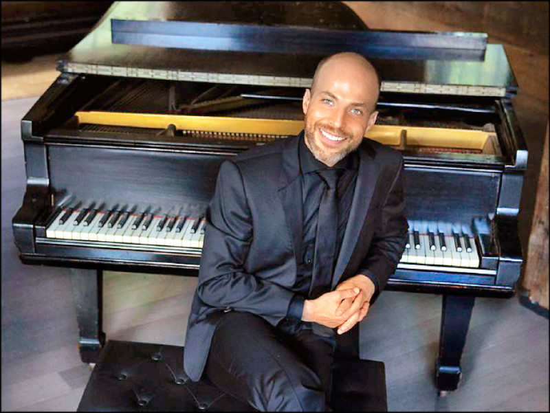 對於首度合作的鋼琴家Orion Weiss，宇謙表示非常期待。