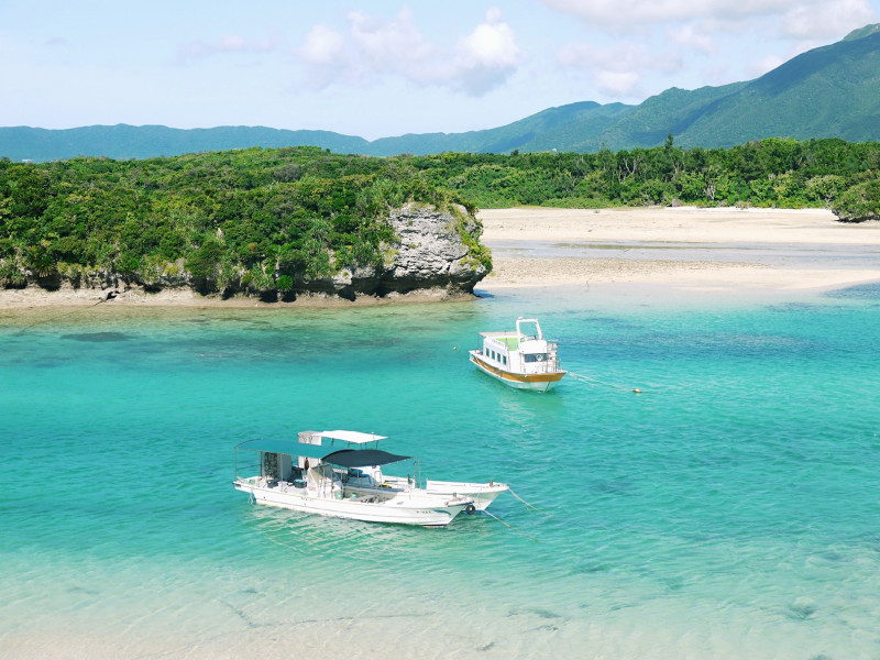 中華航空自5月28至10月25日期間，開啟石垣島直飛航線，1小時直奔日本最美海景。（華航提供）