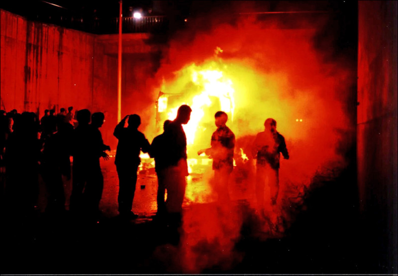 《頤和園》穿插六四事件等社會背景。（聯影電影提供）