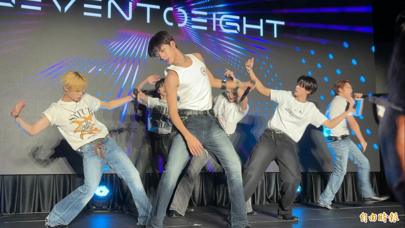 男團SEVEN TO EIGHT將於今年7月在韓國出道，並推出2首新曲，今年也將登上澎湖追風音樂燈光節的舞台。（記者林志怡攝）