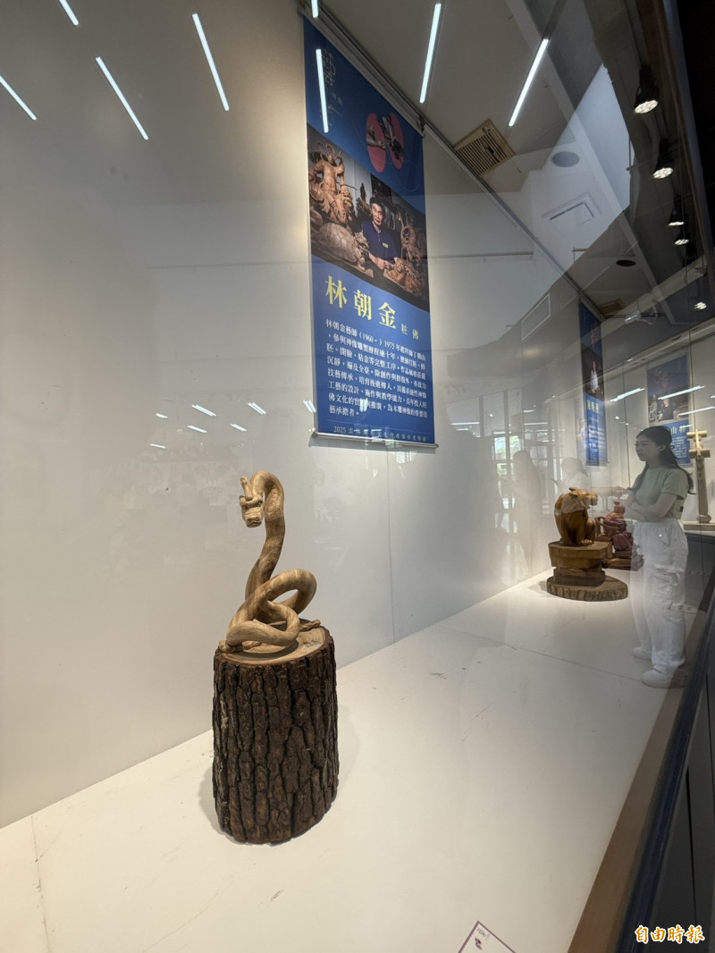 2025神工傳藝特展8月1日至13日登場，21名傳統工藝師80件作品，精采可期。（記者李文德攝）