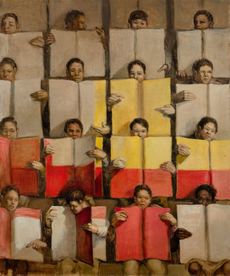 《Card Stunt X （White Yellow and Red）》則如同城市遊行般熱鬧，觀眾隨人潮一同穿梭，思索自己將走進哪一個故事。（北市文化局提供）