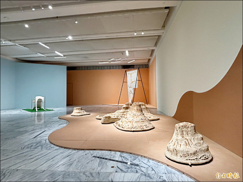 北美館兒藝中心「痕跡悄悄話」展，邀請觀眾探索日常生活忽略的細微感受。
（記者董柏廷攝）