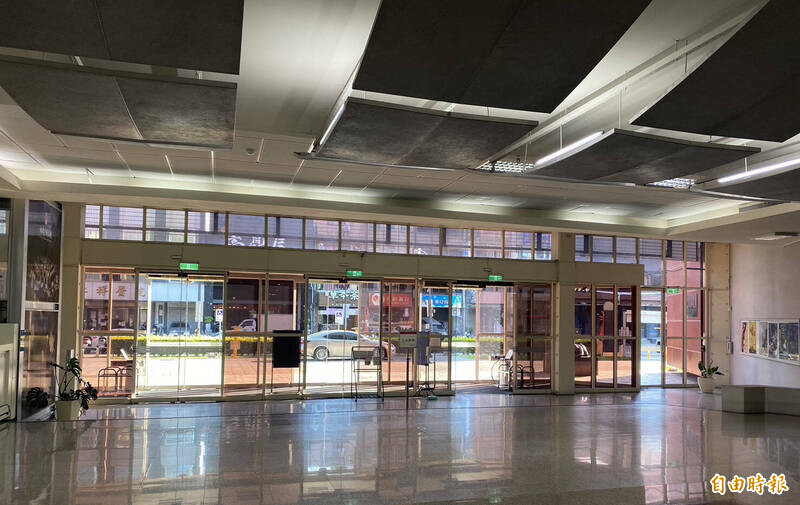 中壢藝術館是南桃園重要表演場館，落成啟用至今已40年，去年曾閉館進行耐震補強工程。（資料照，記者李容萍攝）