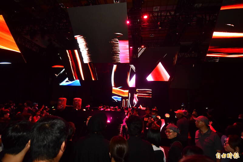 鹿港展區亞太渡假村的「文化行」，把傳統音樂與當代音樂結合，透過「殿氣現場」不同視角回望家鄉，讓設計不只是設計。（記者劉曉欣攝）