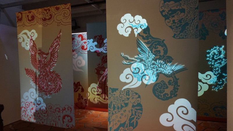 新媒體藝術動畫，呈現宛如置身仙界的感受（記者董柏廷攝）