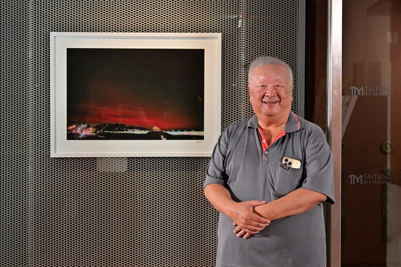 台東在地知名攝影師徐明正歷來紀錄台東許多美景，如今新作品表現另一境界。（縣府提供）