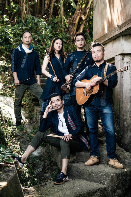 恆春文化中心劇場館開幕首場節目邀請金曲客家樂團「劉阿昌與打幫你樂團」等演出。（屏東縣政府提供）