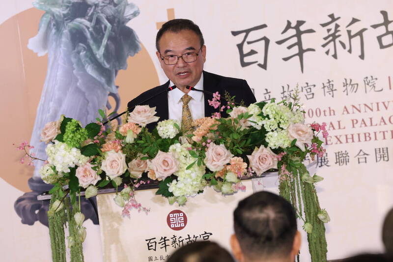 國立故宮博物院20日舉行「故宮100+院慶暨特展聯合開幕晚會」，院長蕭宗煌（圖）致詞時強調，不僅珍貴文物是故宮的重要資產，「故宮人」代代薪傳的專業與奉獻精神，更是最珍貴的無形資產。（趙世勳攝，中央社提供）