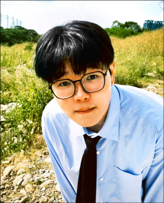 吳浩瑋