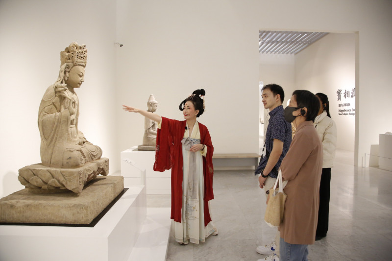 中台博物館唐代風華文化派對，完成「雲裳文帖」挑戰任務，即可兌換限量好禮。（中台世界博物館提供）