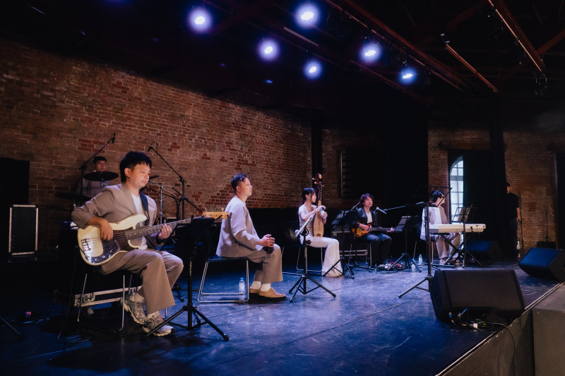 「隨心所欲樂團」11月23日在陶博館大廳演奏，為陶博館慶生。（陶博館提供）