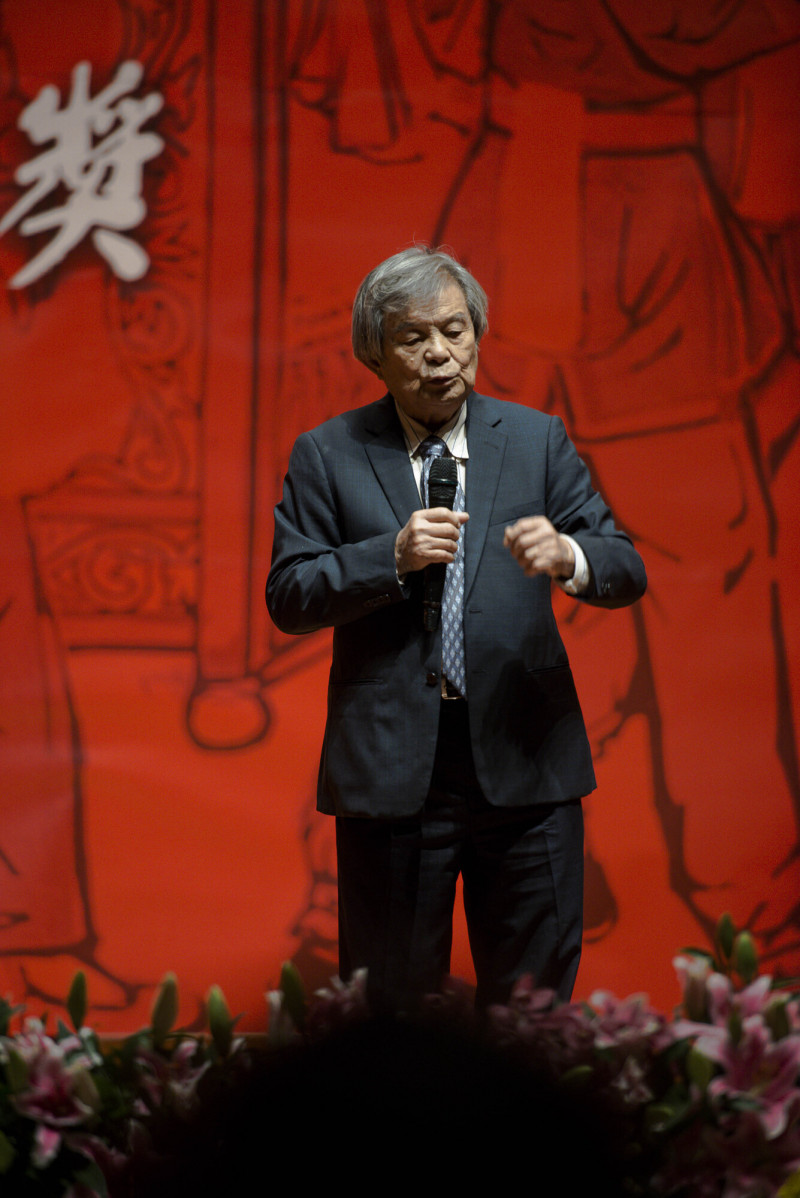 林智信大師於2017年獲得「第6屆台南文化獎」。（台南市府文化局提供）