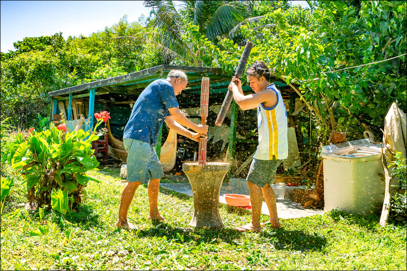 【自由副刊】 馬翊航／孤獨（不）會因為看見而變化 － 紀錄片《大海浮夢》觀後