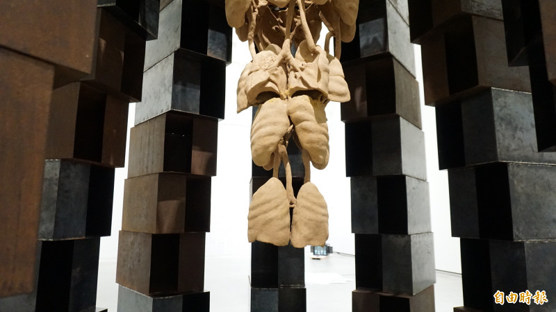 蒙天．布瑪〈阿羅迦耶薩拉：心靈之廟〉（局部）（記者董柏廷攝）