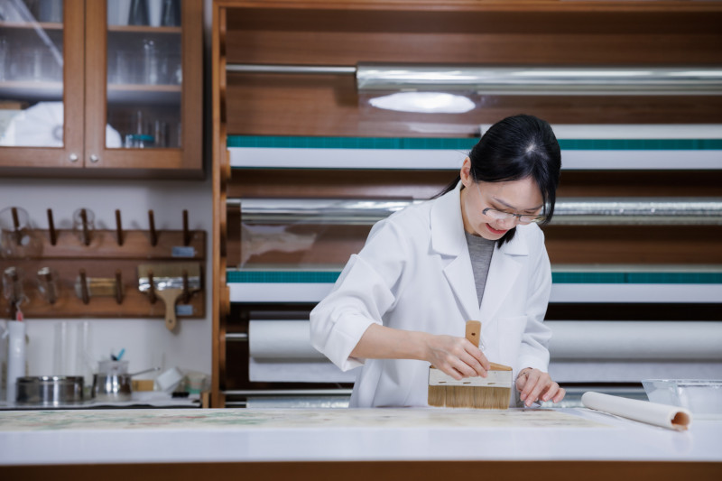 藝術修護站期望以公信力平抑市場，確保藝術資產健康與安全。（藝術銀行提供）