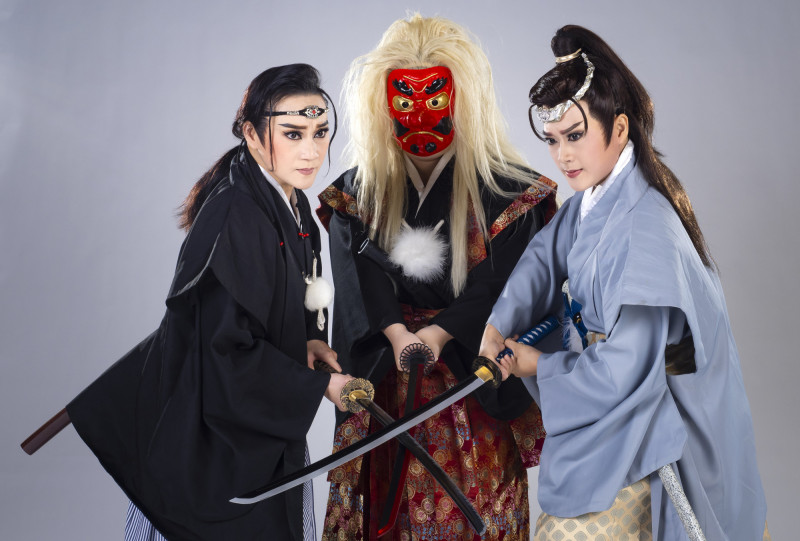 《金銀天狗》是1990年代「拱樂社」10連本代表劇目，國立台灣戲曲學院濃縮為上、下2本演出。（傳藝中心提供）