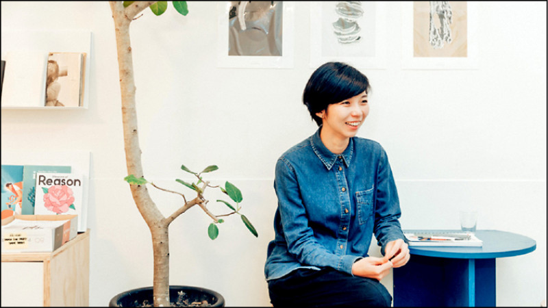 書店主人陳依秋。