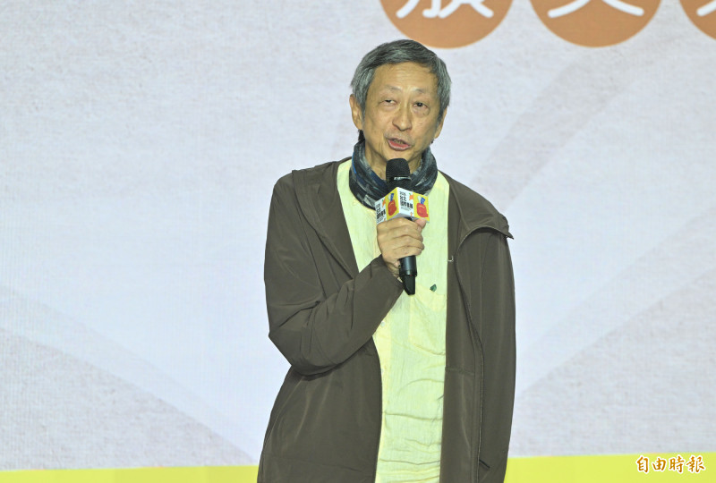 舒國治《我與吃飯》奪「寫臺北」年度書獎，笑說從來沒賺過這麼多獎金。 （記者田裕華攝）