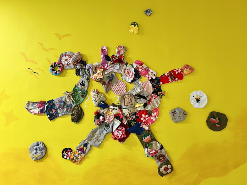 《虎城百家毯》歡迎民眾現場自由發揮創作。（台南生活美學館提供）