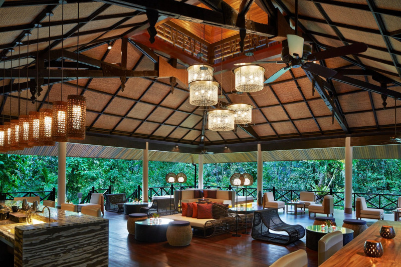 坐落於雨林中的姆魯萬豪度假村。（Mulu Marriott Resort &amp; Spa提供）