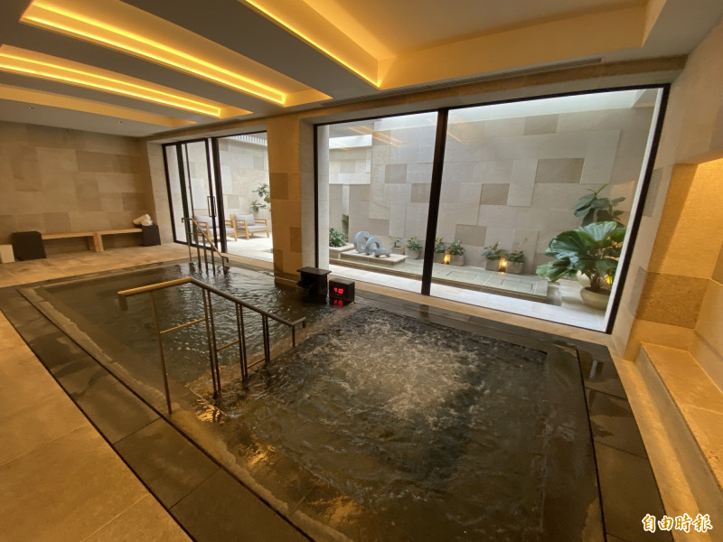 海麗客蘭尼SPA館內設有溫泉。（記者周幸叡攝）