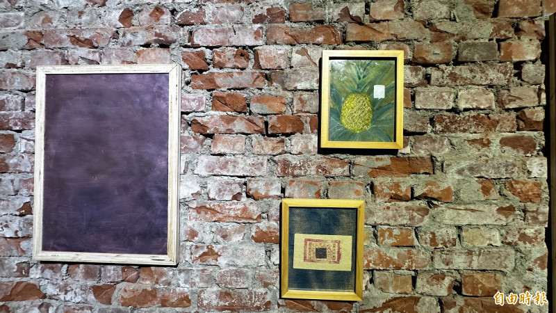 《2026紐約－台南藝術交流與對話：最甜美的歌之下》，19日在蕭壠文化園區A3-2館開幕。（記者劉婉君攝）