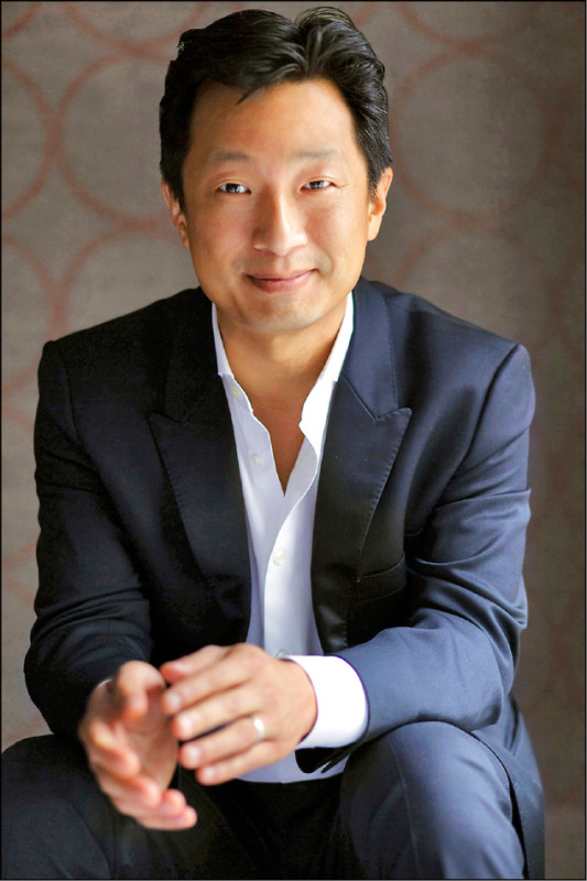 長榮交響樂團協同指揮后正宇。（長榮交響樂團提供）
