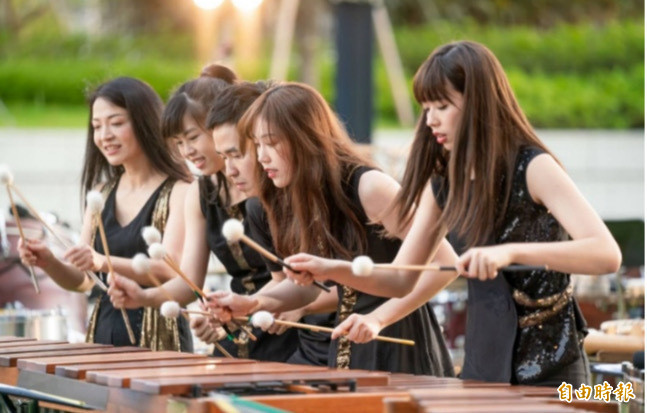 台東利卡夢．梅之宴週六登場 朱宗慶打擊樂團利嘉國小梅園演出