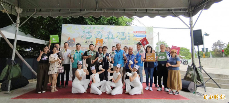 大玩雲朵裝置藝術！「清眷森活藝術節」熱鬧開幕 展期至5/10