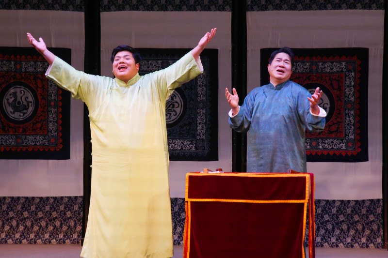 台北相聲大會劉爾金父子同框 坦言票房比去年少4成