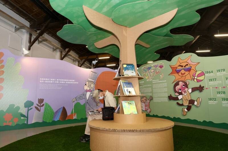 文化部自即日起至26日於松山文創園區舉辦第1屆金繪獎入圍作品展。（文化部提供）