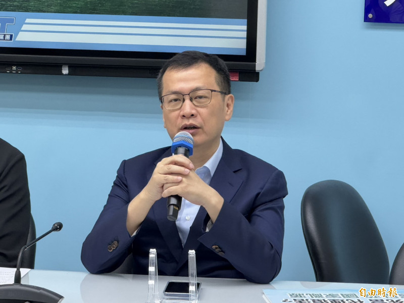 胡元輝爭議  李遠批藍羞辱性政治動作 羅智強反酸指蔡英文是威權遺毒？