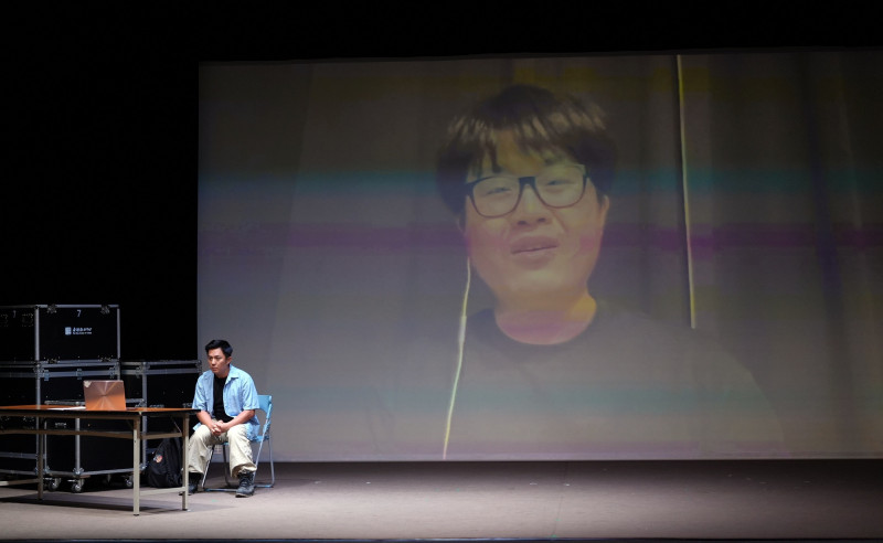 毛斷計畫《找歌仔戲演員主演 BL 是否搞錯了什麼》，從後設角度出發，讓BL音樂劇與歌仔戲正面交鋒，重新思考創作的意義。（傳藝中心提供）