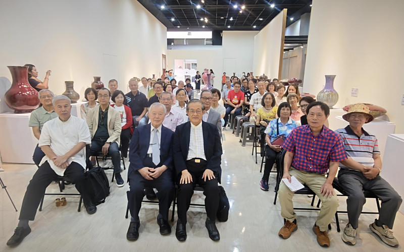 施順冰、王永田歷25年追尋淬鍊 台灣鈞紅極致工藝美學即起展出