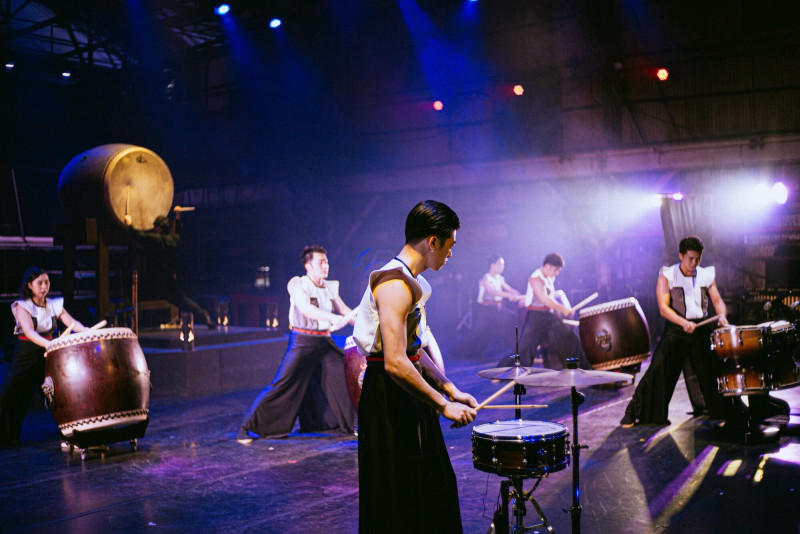 十鼓擊樂團精彩演出劇照。（桃園市文化局提供）