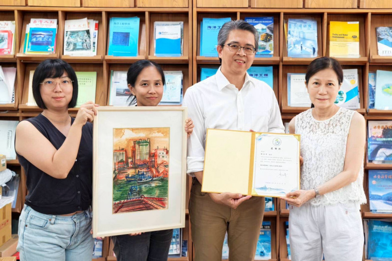 畫筆留住百年運河 董日福珍作走進成大