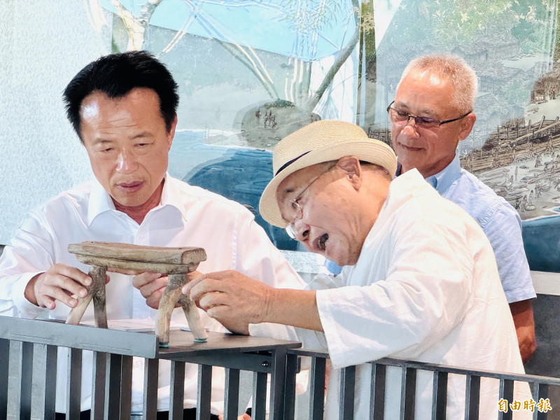天來美術館〈穿越500年台灣島民圖卷〉與 「台灣椅凳收藏」 跨時空對話