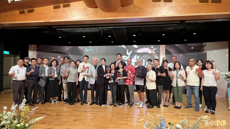 首屆新竹市文化風鼎獎頒獎 4名文化前輩傳承竹塹記憶