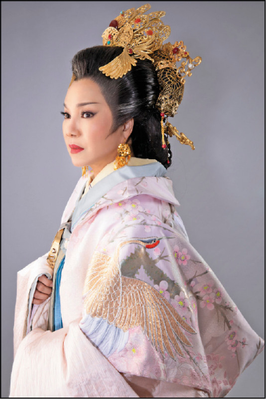 【藝週末．藝週表藝人物】承傳統、創新局─唐美雲《冥遊記》新繹武則天