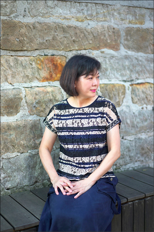 【自由副刊．書與人】 人生該活得像首交響詩 ——蔡素芬談《森林詠嘆調》